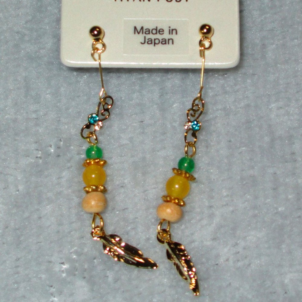 NWT Petite Japanese Earrings - Beads & Feathers - Picture 3 of 7